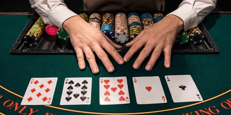 Hướng dẫn luật chơi poker cơ bản